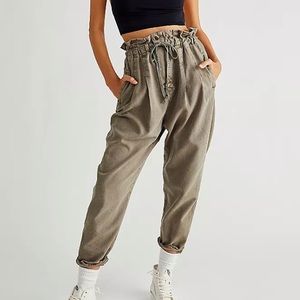 Free people paper bag waist pants size S